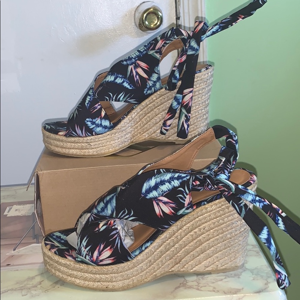 Black Floral Wedges